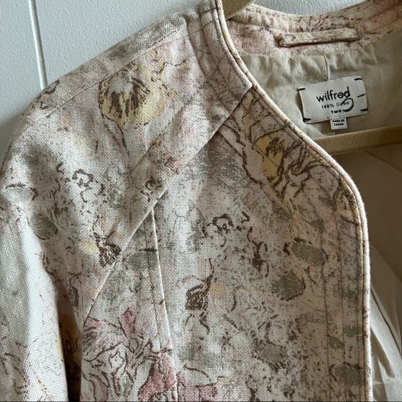 Cream Wilfred Aritzia 100% Linen Pastel Floral Print Blazer - Picture 2 of 12